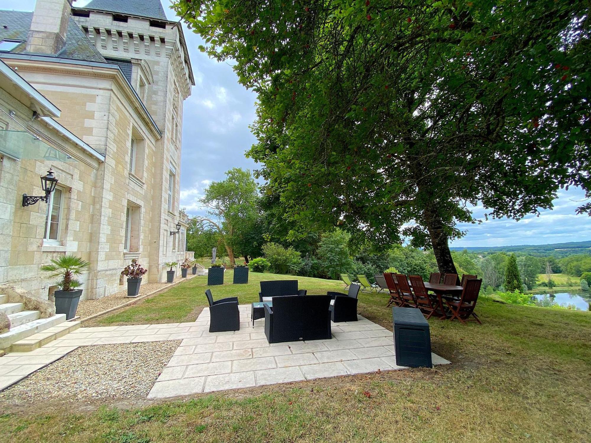 Chateau De Bellevue B&B Et Appartements Avec Piscine Saisonal Chauffee Et Chambres Partout Climatisees Saint-Avit  Room photo