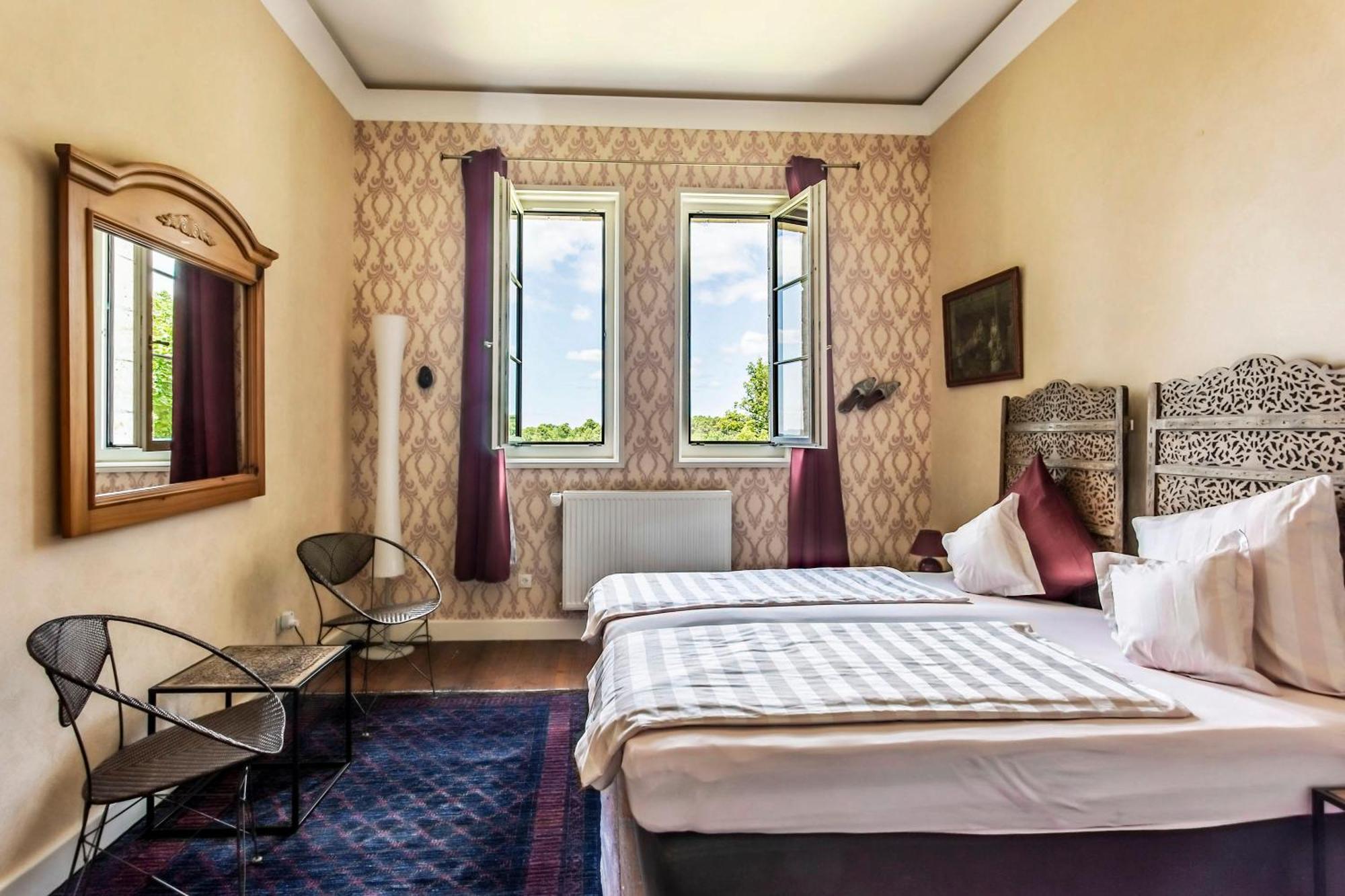 Chateau De Bellevue B&B Et Appartements Avec Piscine Saisonal Chauffee Et Chambres Partout Climatisees Saint-Avit  Room photo